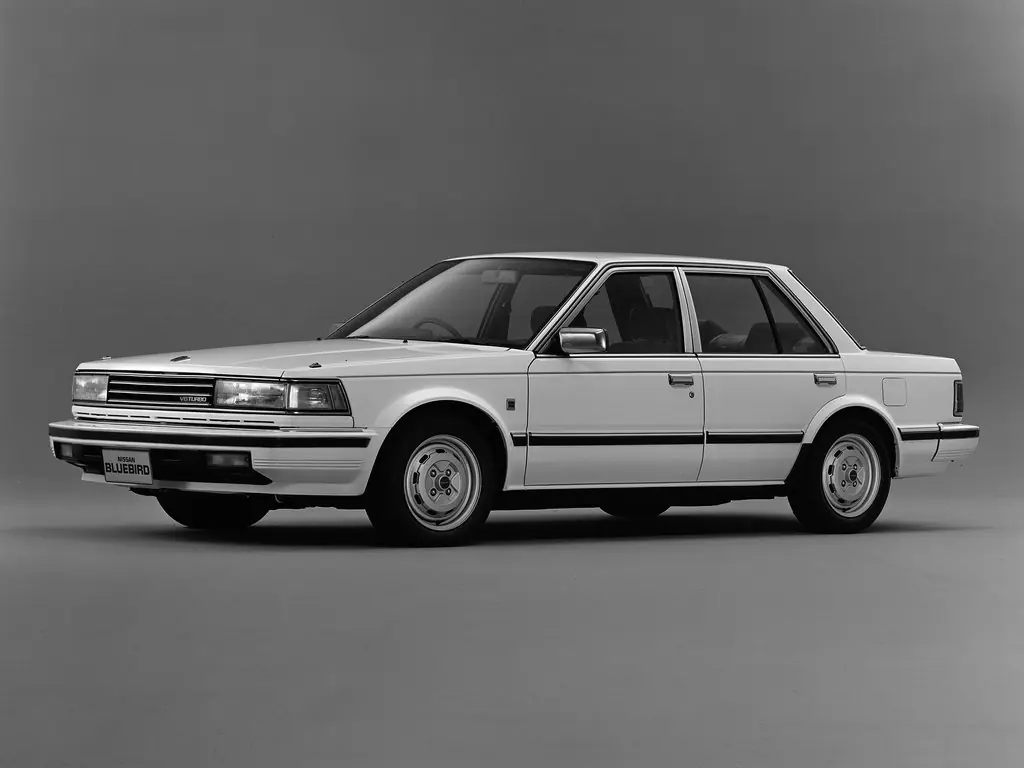 Nissan Bluebird Maxima (PU11) 2 поколение, седан (10.1984 - 12.1985)